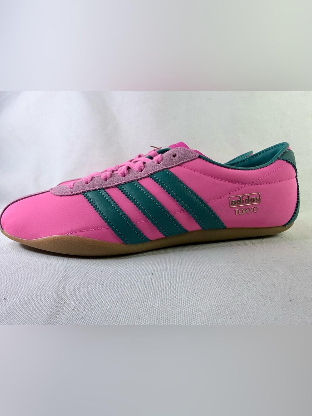 adidas Tokyo Women's Pink & Teal Lifestyle Sneaker Size 8.5 Nylon New in Box